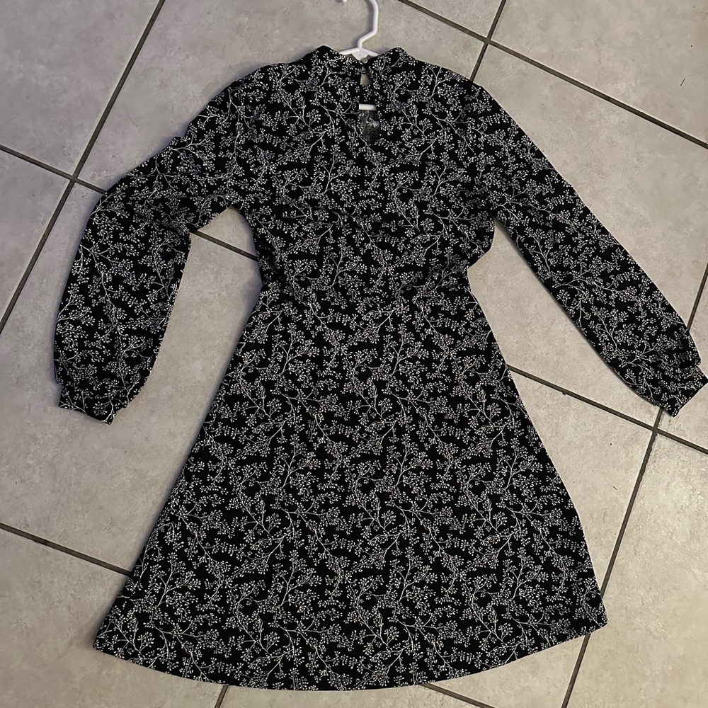 H&M Long Sleeve Dress Brand New w Tag